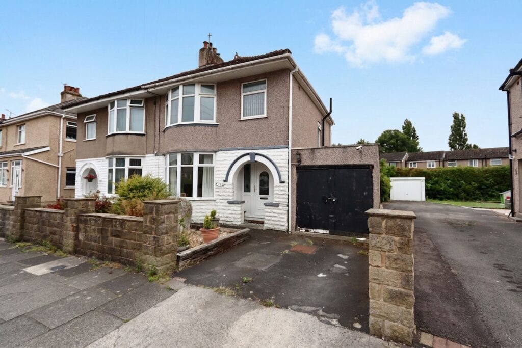 Bateman Road, Morecambe, LA4