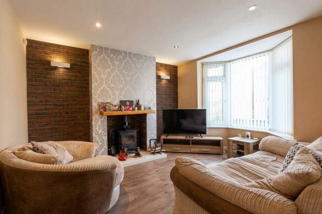 Yealand Avenue, Heysham, LA3