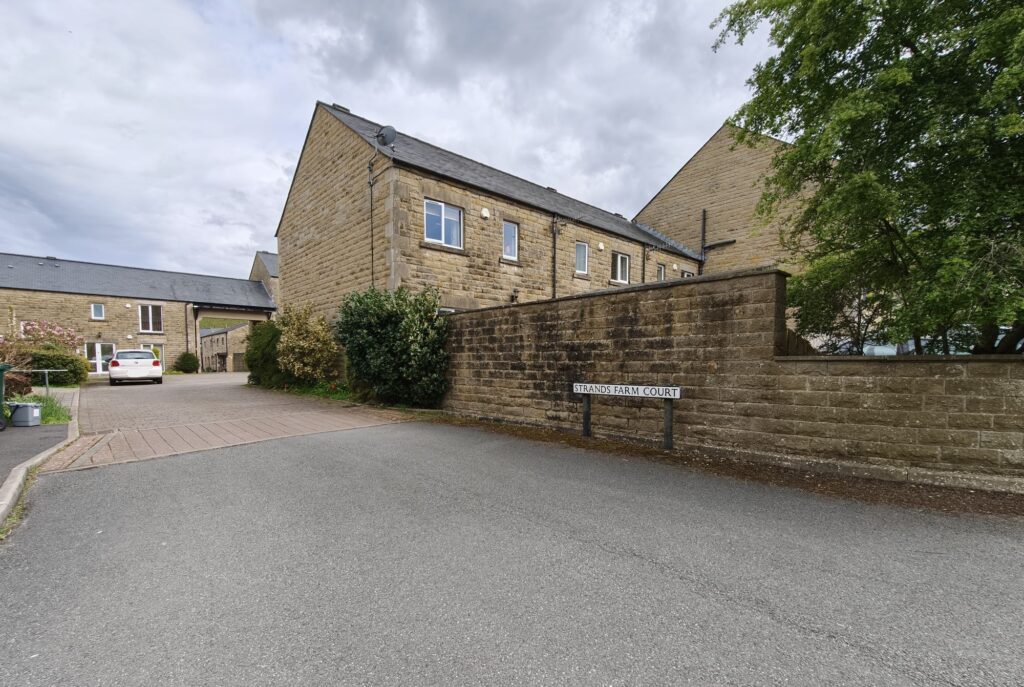 Strands Farm Lane, Hornby, LA2