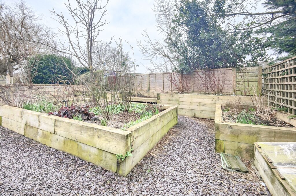 Lowlands Road, Bolton Le Sands, LA5