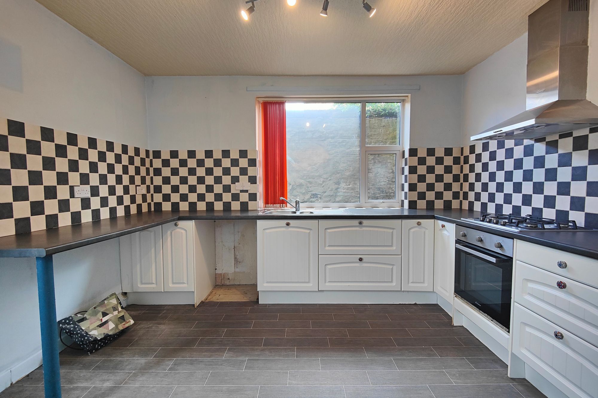 21HaltonRd18.jpg