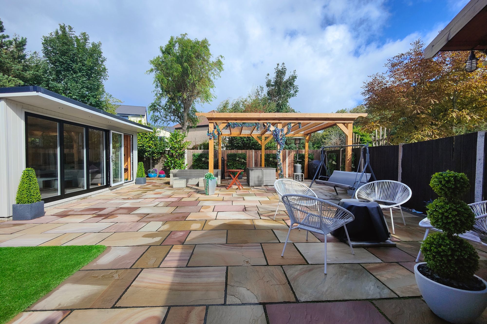 25TheSpinney106.jpg