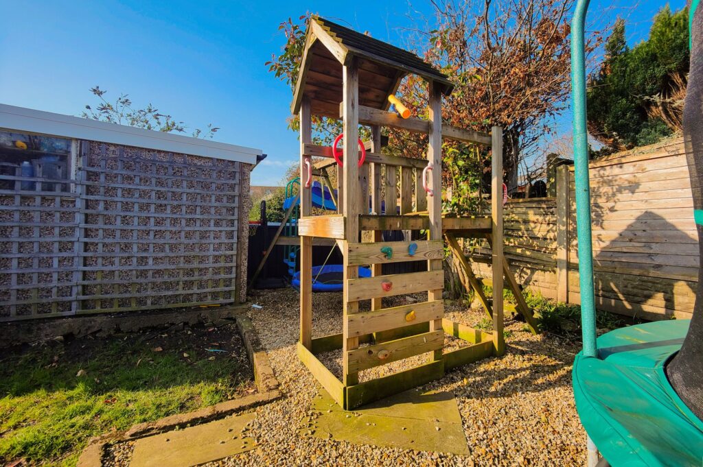 Manor Road, Slyne, LA2