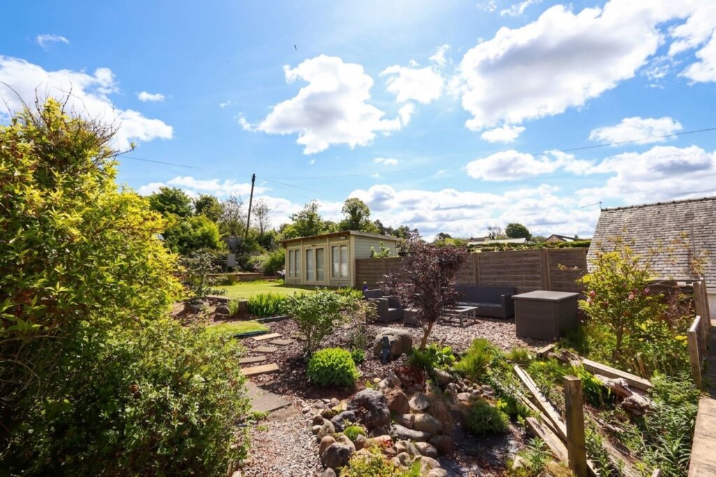Clarksfield Road, Bolton Le Sands, LA5