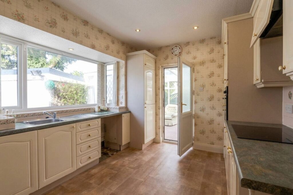 Kendal Drive, Morecambe, LA4